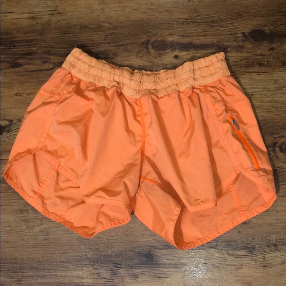 LULULEMON Tracker Shorts 4” Size 10